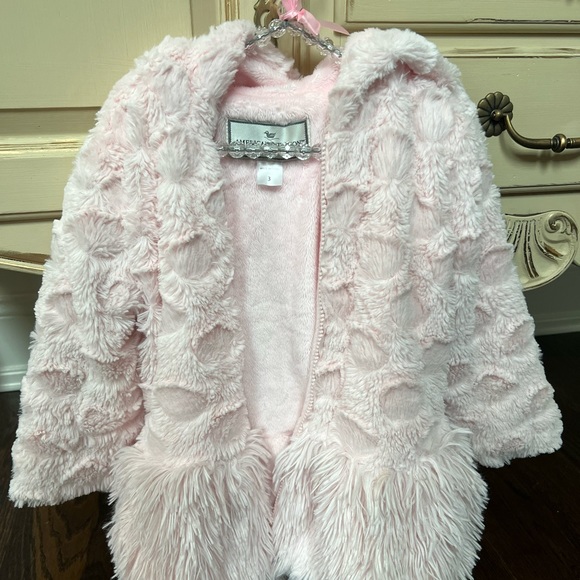 🎀 Widgeon 🎀Girls hooded Fur pink Coat